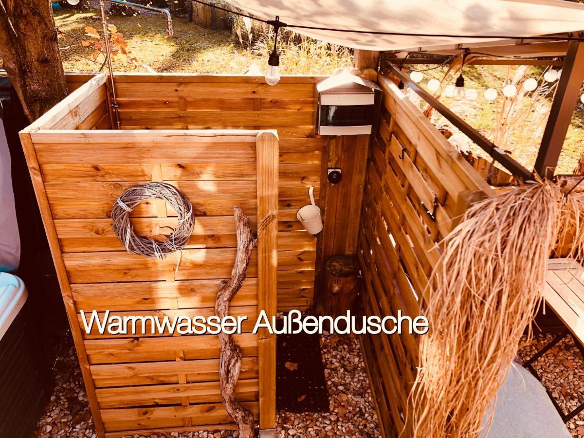 Zirkuswagen Mit Outdoor Whirlpool Und Garten Petershagen-Eggersdorf 외부 사진